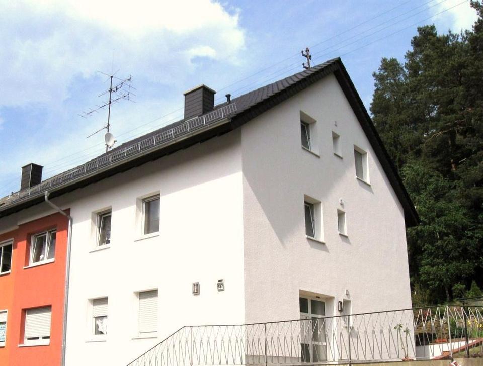 Helle 3,5‑Zimmer‑DG‑Wohnung – sehr geringe Heizkosten, ruhig im Grünen