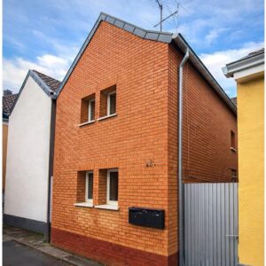 Charmantes Fachwerk-Tiny-Haus in Bonn-Oberkassel – saniert & bezugsfertig