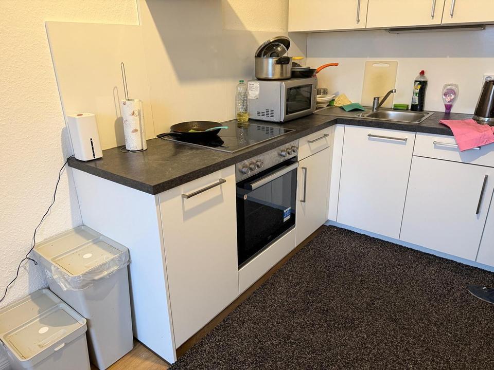 Möbliertes WG-Zimmer in Rostock – 4er-WG mit Balkon & Internet inkl. – Bild 3