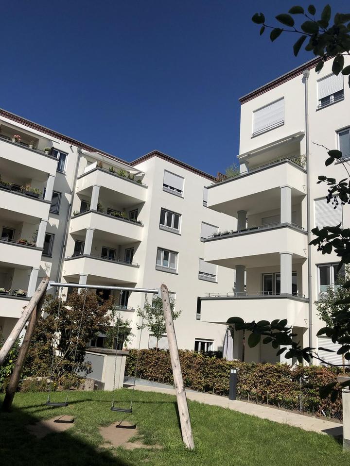 Neuwertig - Sonnige 3-Zimmer-Wohnung mit EBK und Garten in Traumlage Nürnberg – Bild 3