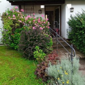 Provisionsfreies freistehendes Einfamilienhaus mit großem Garten