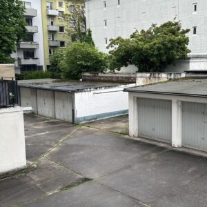 Garage / Stellplatz