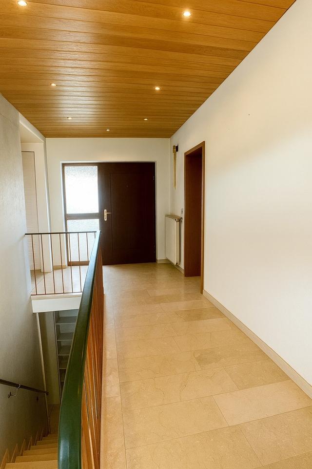 Großzügiges Wohnen auf einer Ebene mit vielseitig nutzbarem Untergeschoss – Bild 6