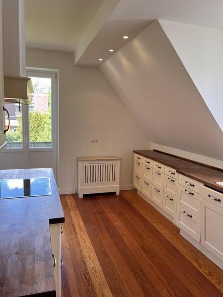 Othmarschen- klassisches Wohnen im 20er Jahre Haus – Bild 9