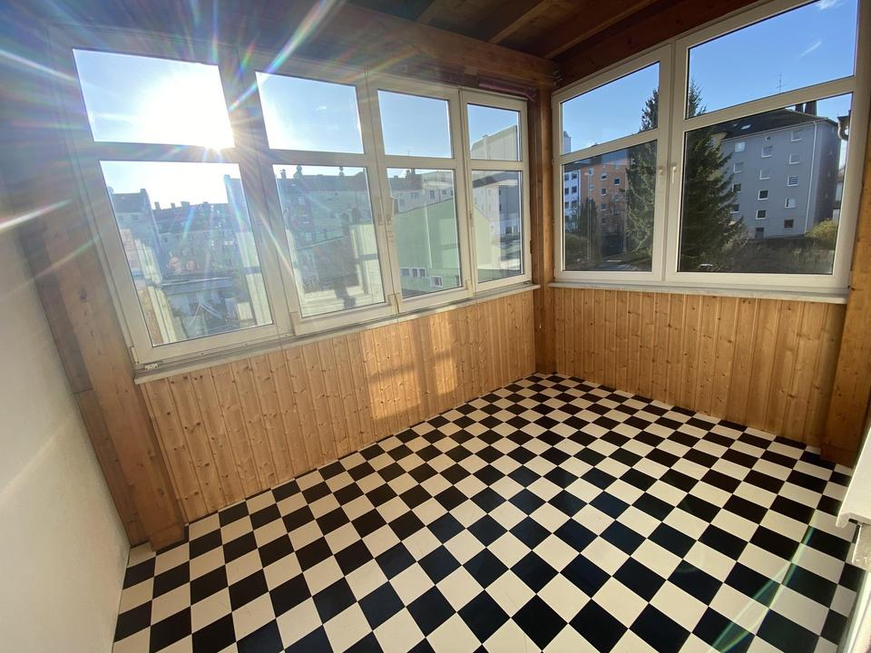 Lichtdurchflutete 4-Raumwohnung – Bild 8