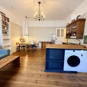 Sofort bezugsfrei Altbau zentral in Schöneberg