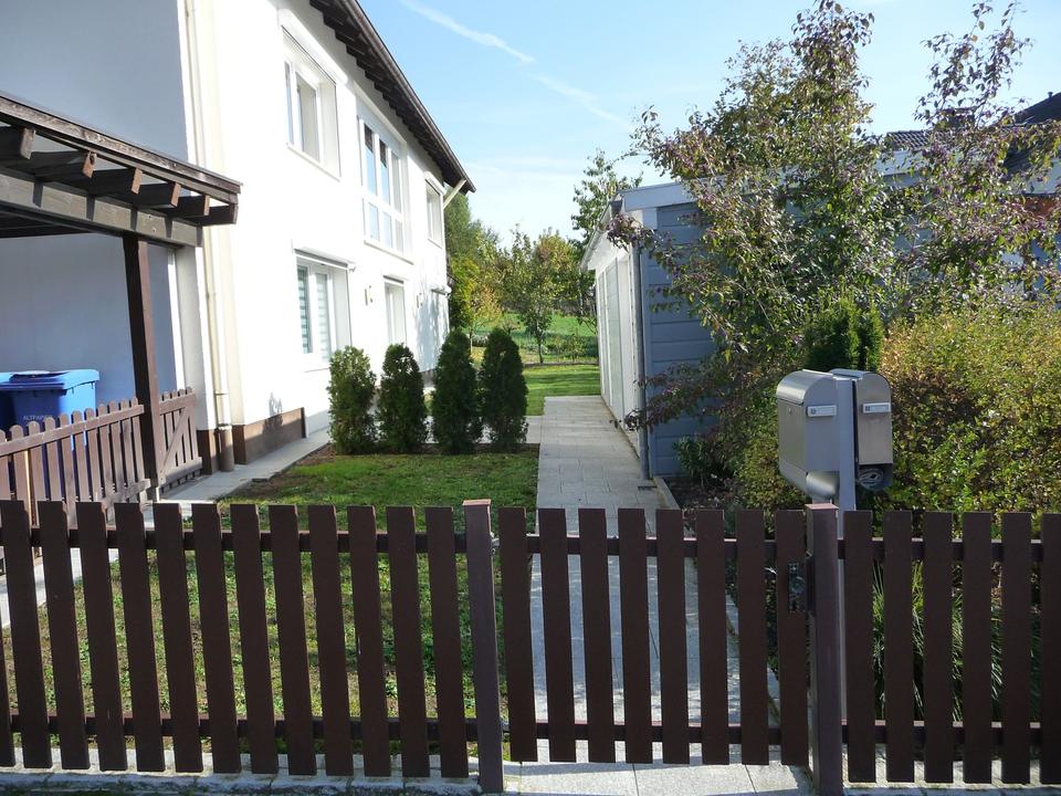 1 Zi.Wohnung mit Einbauküche u. Bad/WC in Hösbach-Ort – Bild 2