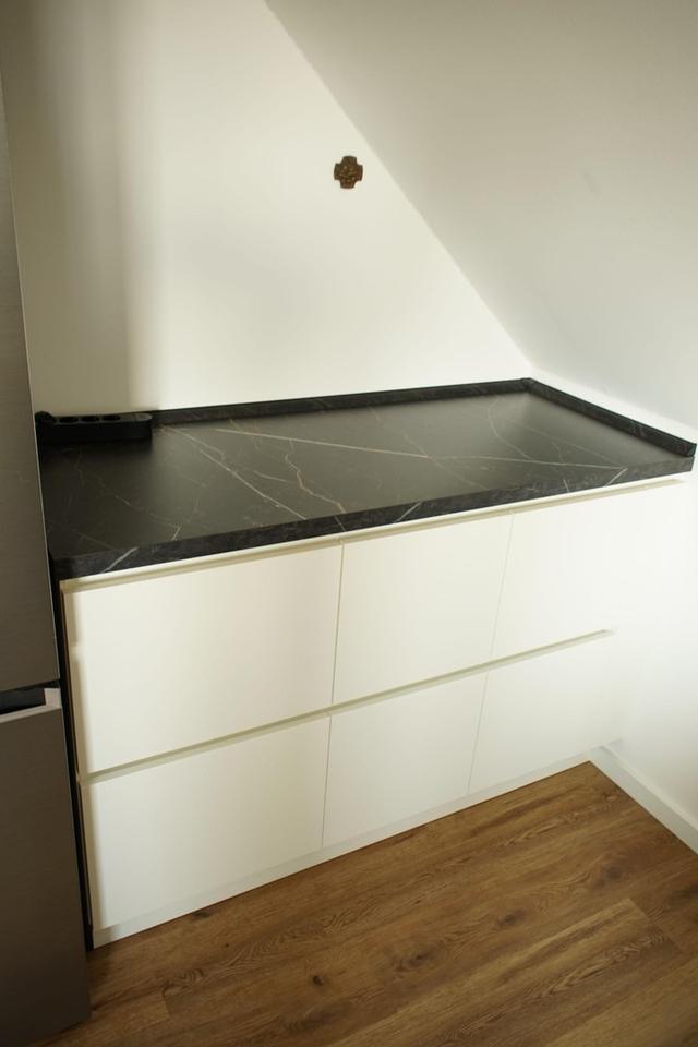 infamilienwohnhaus mit zwei Wohneinheiten, Geräteraum – Bild 12