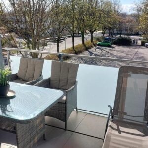 Neuwertige 3,5-Zimmer-Wohnung mit gehobener Ausstattung und Balkon