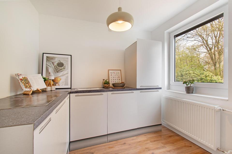 Modernisiertes, familienfreundliches Reihenhaus mit schönem Garten und Garage! – Bild 3