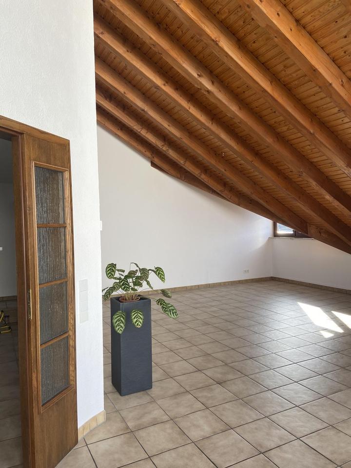 Großzügige 3,5-Zimmer-Wohnung in Winnenden (Hungerberg) – Bild 4