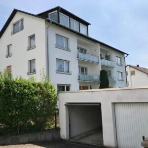 Mehrfamilienhaus top Lage Oberursel 4 WE 283 qm + 2 Garagen Rendite 3,7%