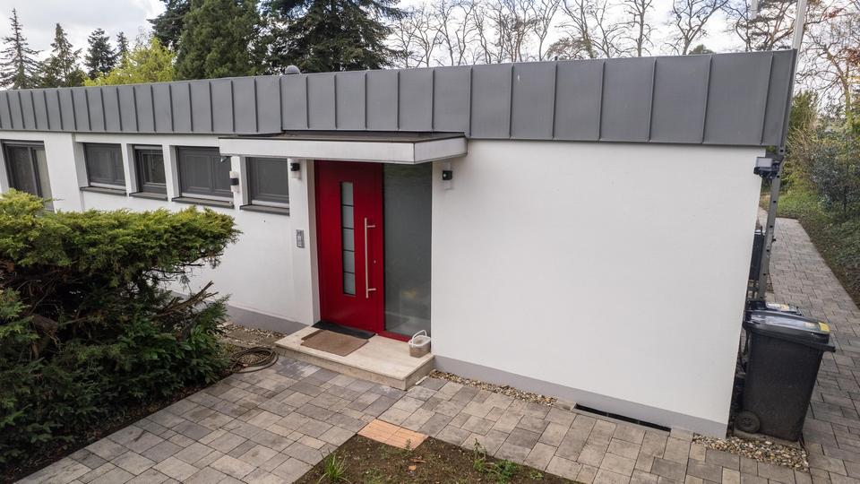 Großzügiger, heller, energetisch sanierter Bungalow in bester Wohnlage von Darmstadt – Bild 2