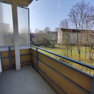 Hochwertig sanierte 3-Zimmer Wohnung, Balkon; Als FeWo und für Expats und Monteure geeignet!!