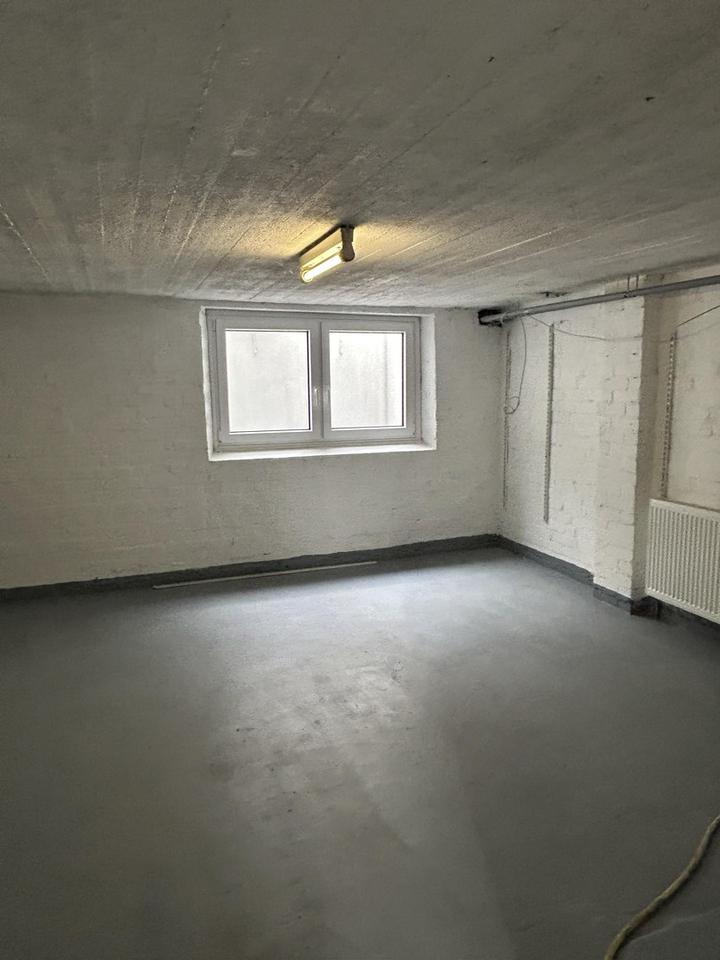 Modernisiertes, familienfreundliches Reihenhaus mit schönem Garten und Garage! – Bild 17