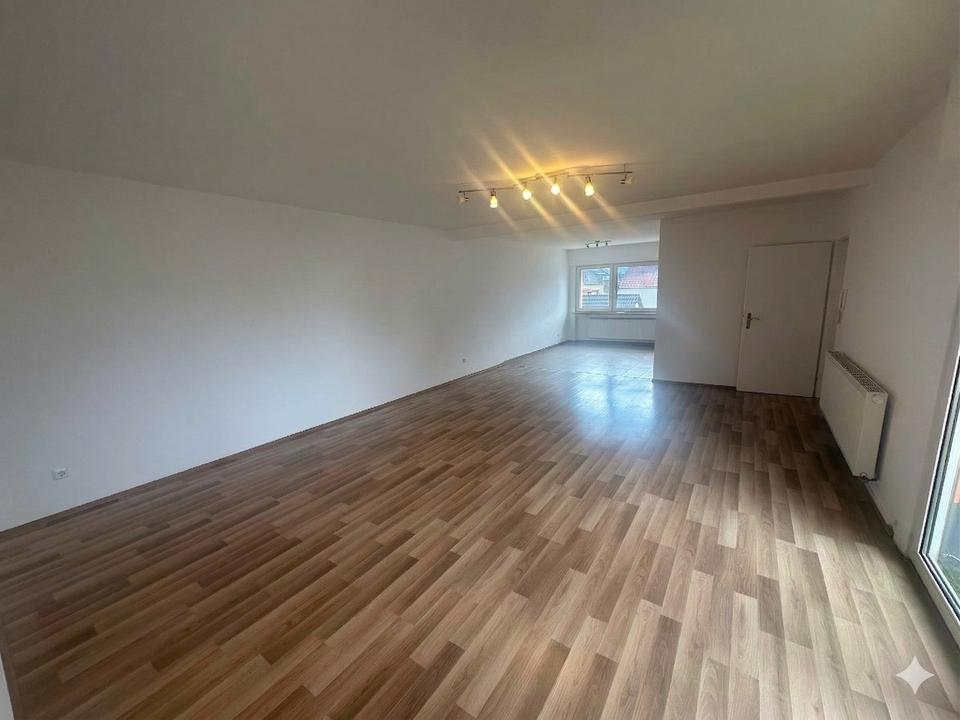 Großzügiges Wohnglück in Mörfelden-Walldorf: 4 Zimmer mit Balkon & Einbauküche – Bild 6