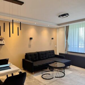 Kernsanierte und freie 2-Zi.-Whg mit TG-Stellplatz in Köln-Porz