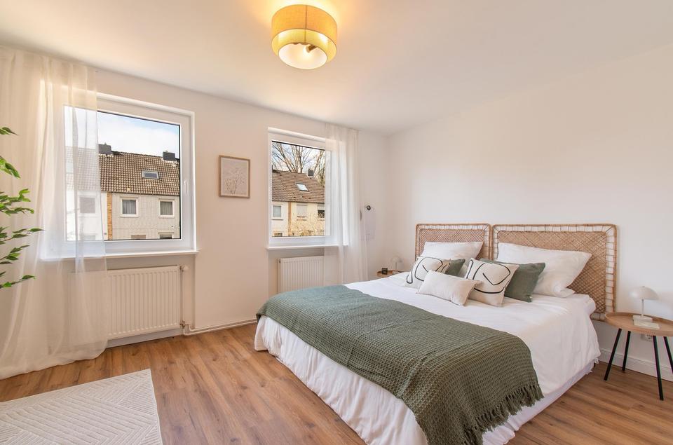 Modernisiertes, familienfreundliches Reihenhaus mit schönem Garten und Garage! – Bild 15