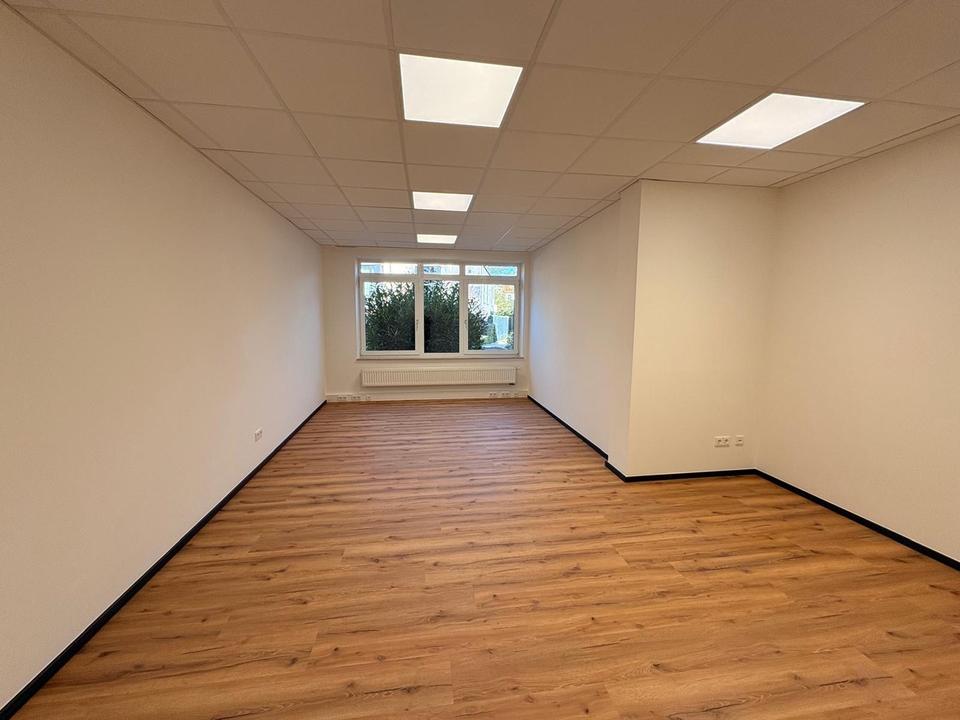 Kernsanierte Büroeinheiten im Erdgeschoss mit Gemeinschaftsflächen in attraktiver Lage von Geldern – Bild 4