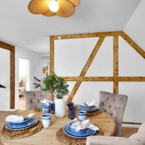 Provisionsfrei: Renovierte Wohnung mitten in Stuttgart mit Blick auf Weinberge und Grabkapelle