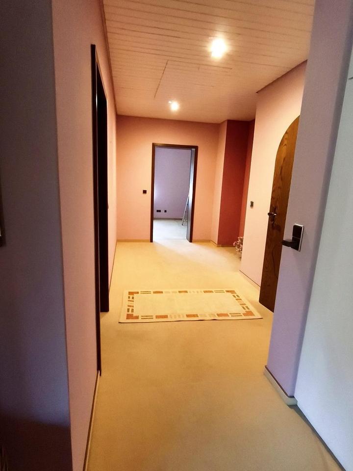 Großzügiges Einfamilienhaus mit Einliegerwohnung in toller Lage – Bild 25