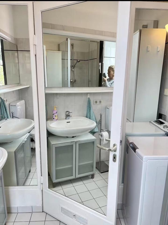 Helle, freundliche, voll möblierte Wohnung in Haidhausen ( wird nur möbliert vermietet !)) – Bild 25