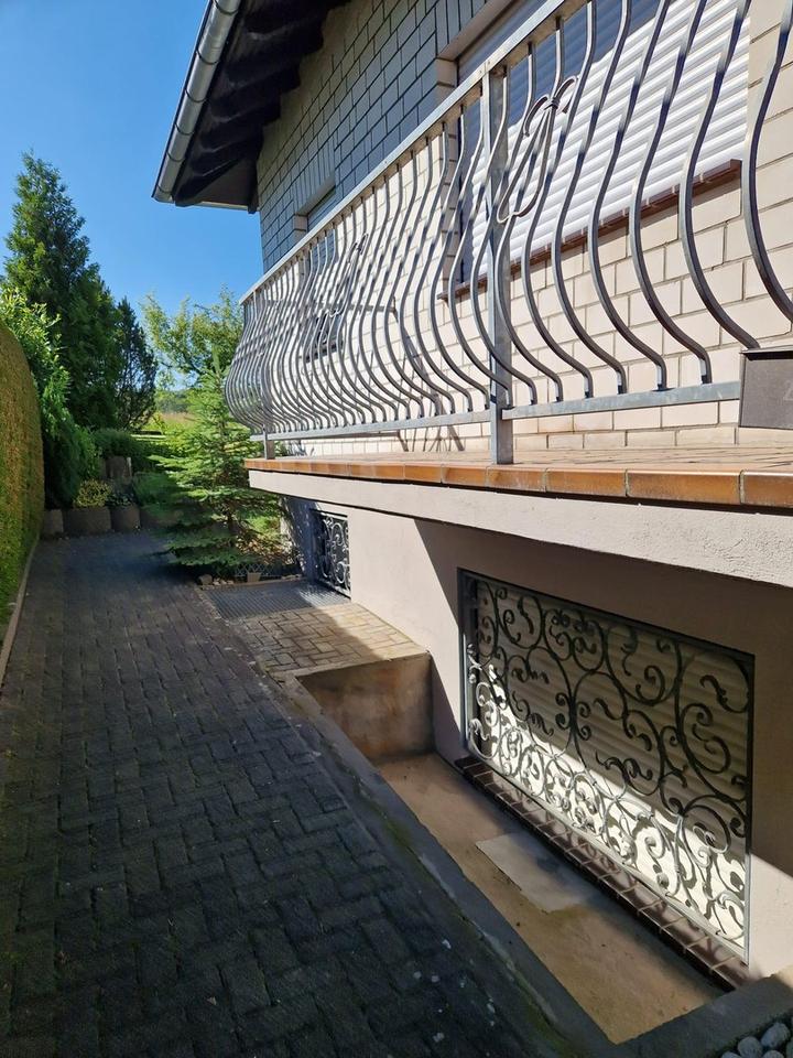 Großzügiges Einfamilienhaus mit Einliegerwohnung in toller Lage – Bild 10