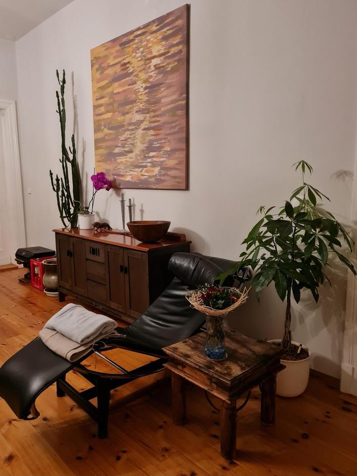 Lichtdurchflutete, vollausgestattete ETW mit 4 Schlafzimmern – Bild 3