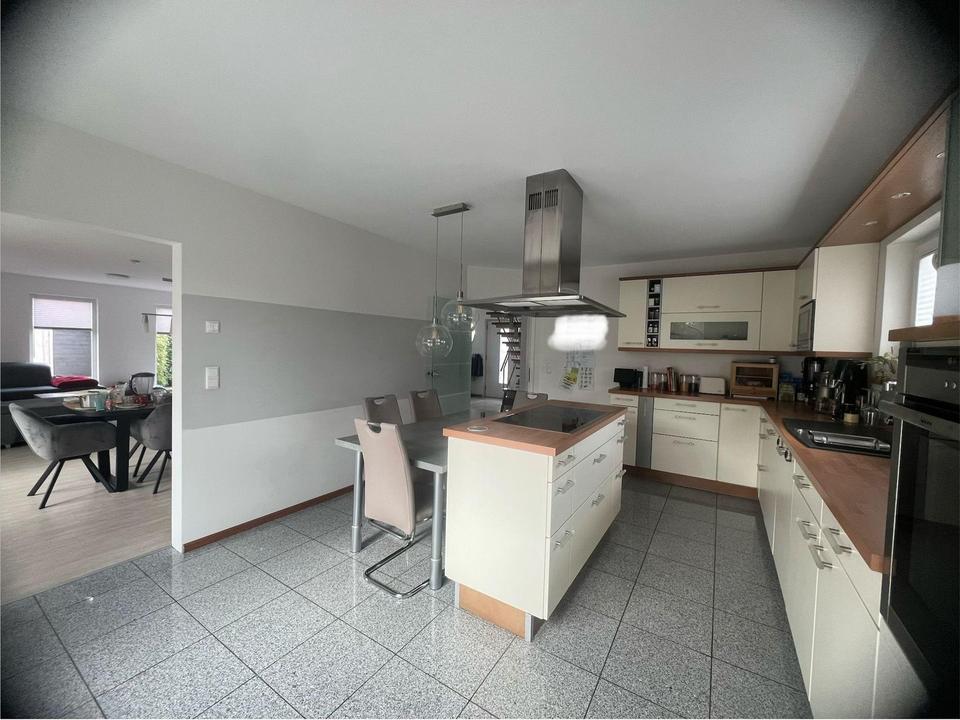 Luxuriöse 7-Zimmer Villa mit Pool und Sauna in der Alpheide – Bild 19