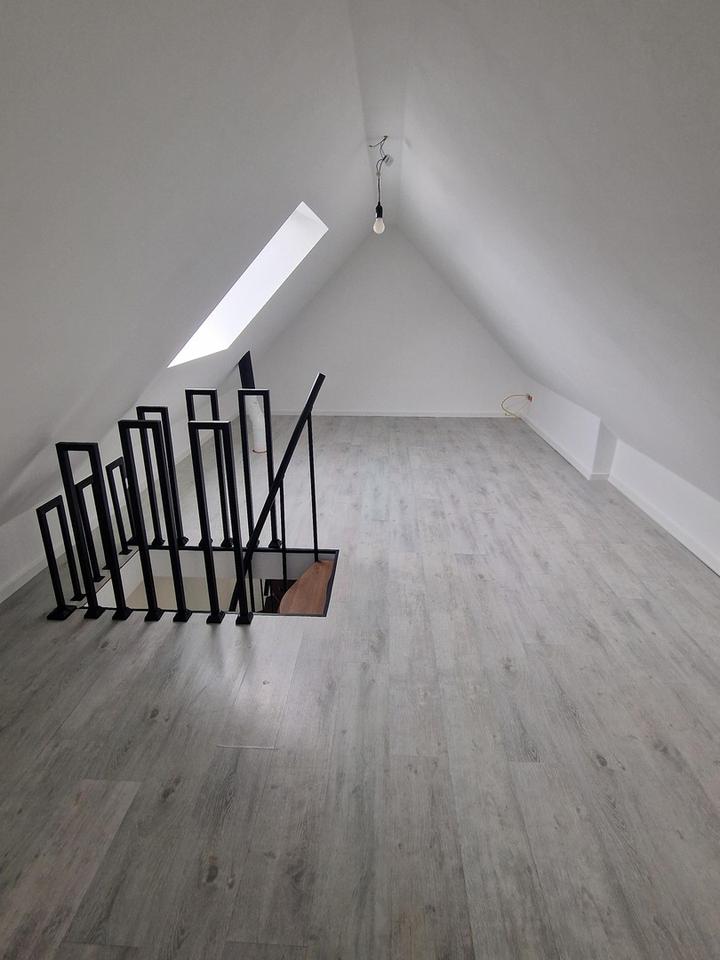 Moderne 2,5-Zimmer-Wohnung mit Dachterrasse & Balkon- eigener Eingang – Bild 8