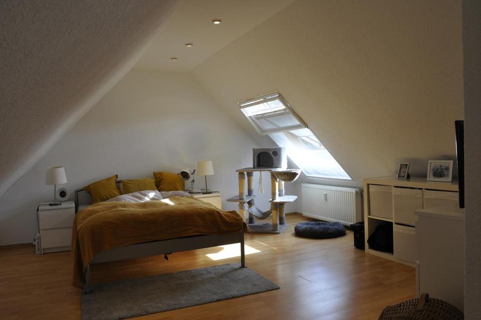 Moderne 3-Zimmer-Dachgeschoss-Maisonettewohnung mit Terrasse und Einzelgarage! – Bild 13