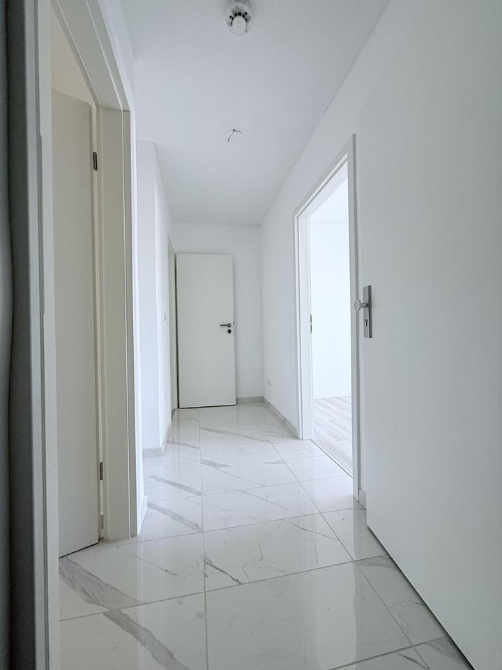 Helle und moderne 2 Zi. Whg/ 47Qm/ Küche/ Keller – Bild 3