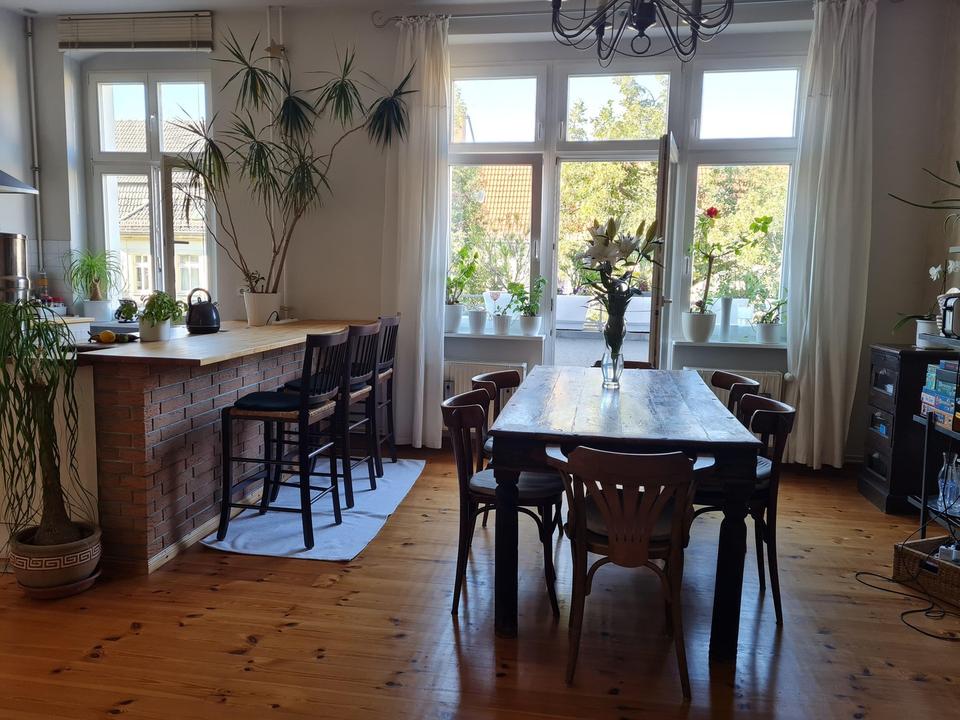 Lichtdurchflutete, vollausgestattete ETW mit 4 Schlafzimmern – Bild 4