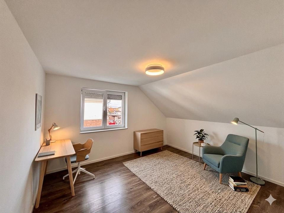 Modern wohnen in Lüneburg – stilvolle Doppelhaushälfte mit Garten & Carport – Bild 15