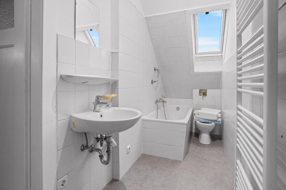 Renovierte Dachgeschosswohnung in Hannover-Ricklingen – Bild 3