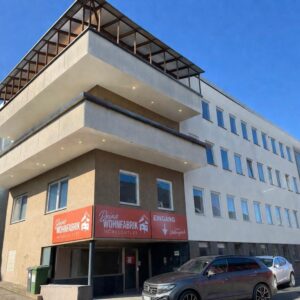 Lager/Produktion & Büro - ca. 8500 qm - teilweise saniert