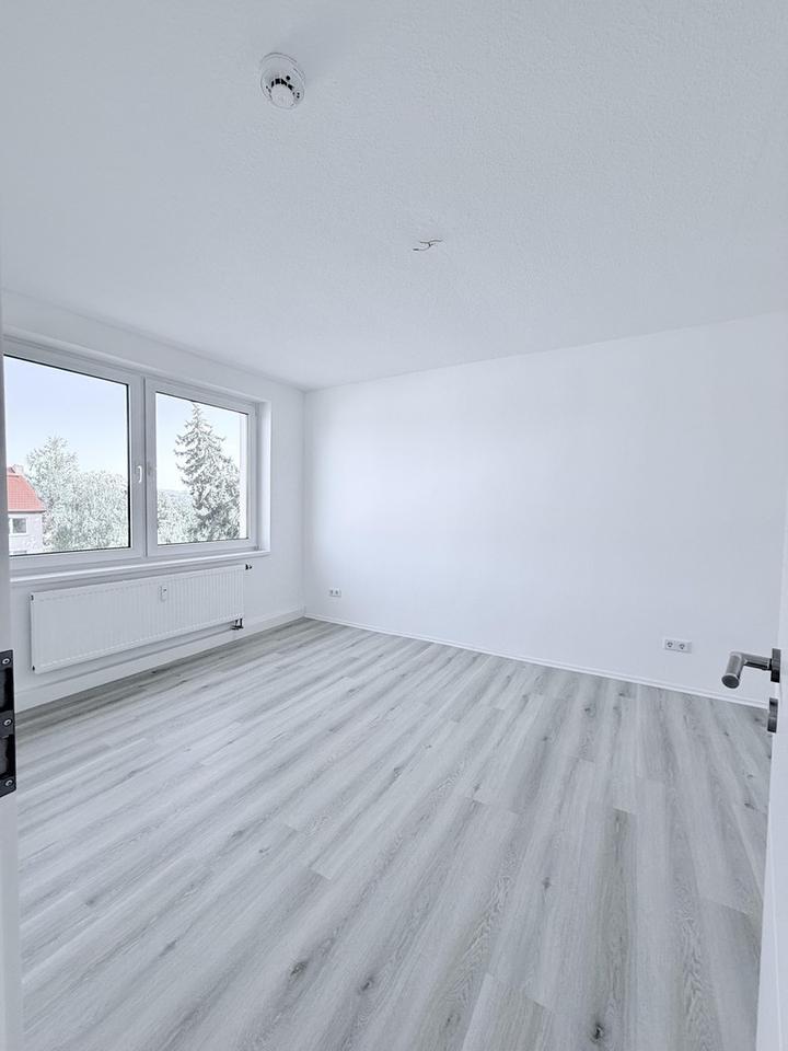 Helle und moderne 2 Zi. Whg/ 47Qm/ Küche/ Keller – Bild 9