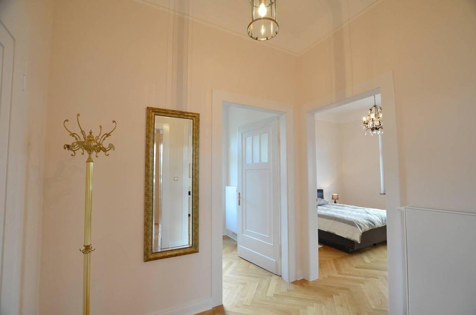 Panorama-Rheinblick / Excl. Wohnung in denkmalgeschützter Villa – Bild 3