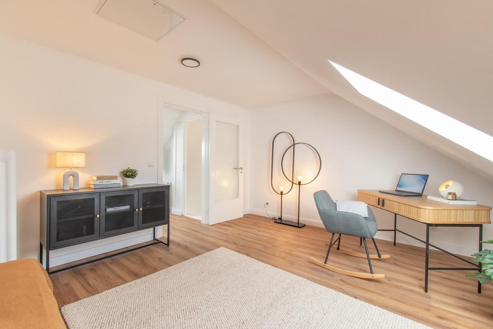 Modernisiertes, familienfreundliches Reihenhaus mit schönem Garten und Garage! – Bild 10