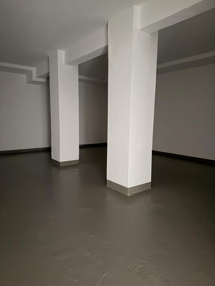 Lagerfläche 90 qm mit Hochrampe – Bild 7