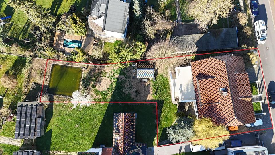 Großzügiges 1–3 Familienhaus mit Garten in ruhiger Lage von Markkleeberg – Bild 2