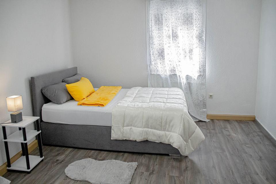 Möbliertes WG-Zimmer in zentraler Lage von Heilbronn (ab sofort) – Bild 2