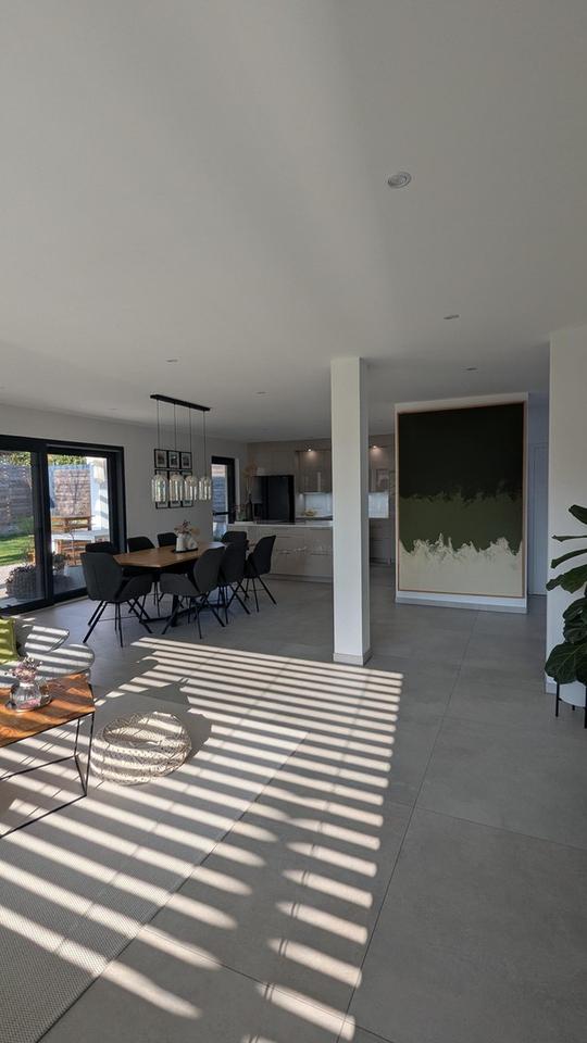 geräumiges Einfamilienhaus in ruhiger Lage – Bild 2