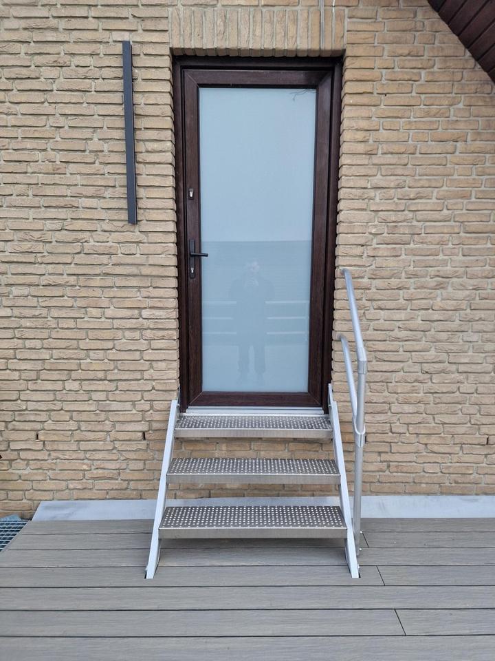 Moderne 2,5-Zimmer-Wohnung mit Dachterrasse & Balkon- eigener Eingang – Bild 18