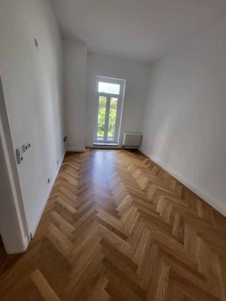 Kernsanierte 3-Zimmer-Wohnung mit großem Balkon zu vermieten – Bild 4