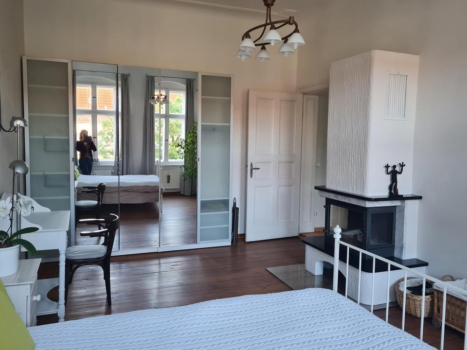 Lichtdurchflutete, vollausgestattete ETW mit 4 Schlafzimmern – Bild 16