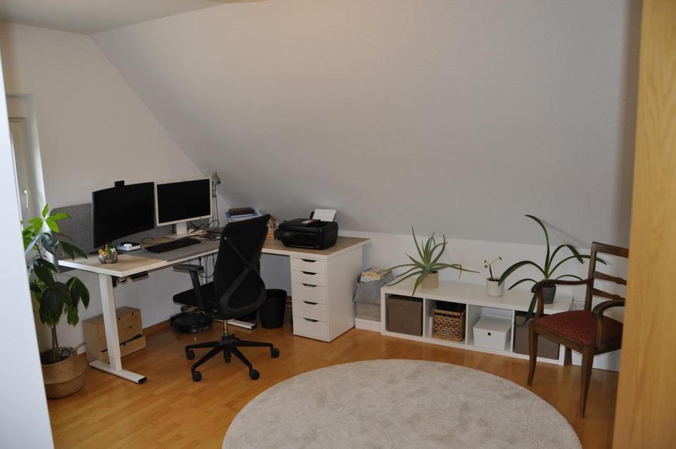 Moderne 3-Zimmer-Dachgeschoss-Maisonettewohnung mit Terrasse und Einzelgarage! – Bild 7