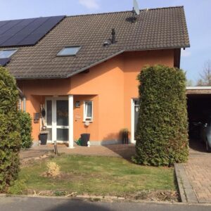 Lichtdurchflutete Doppelhaushälfte in Mechernich - Familienfreundliche Lage - Moderne Architektur