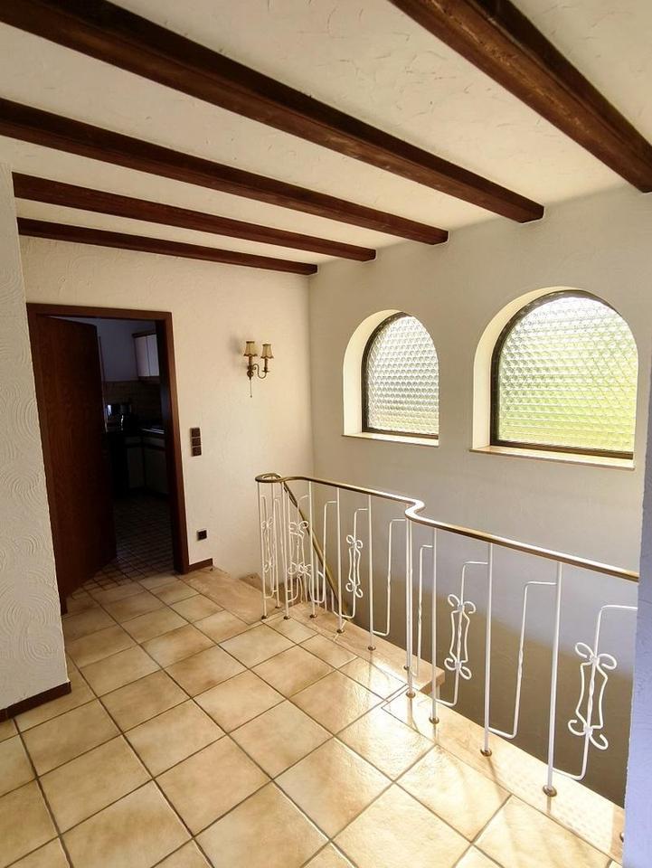 Großzügiges Einfamilienhaus mit Einliegerwohnung in toller Lage – Bild 20