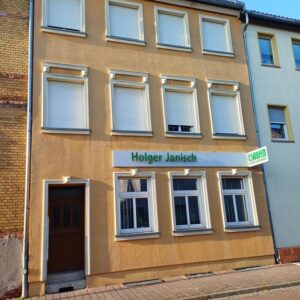 energiesparendes Mehrfamilienhaus mit 3 Einheiten zum Kauf in Aken